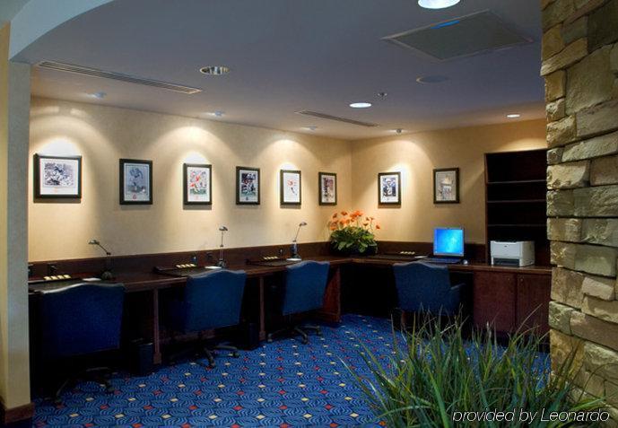 Courtyard By Marriott Canton North Canton Létesítmények fotó
